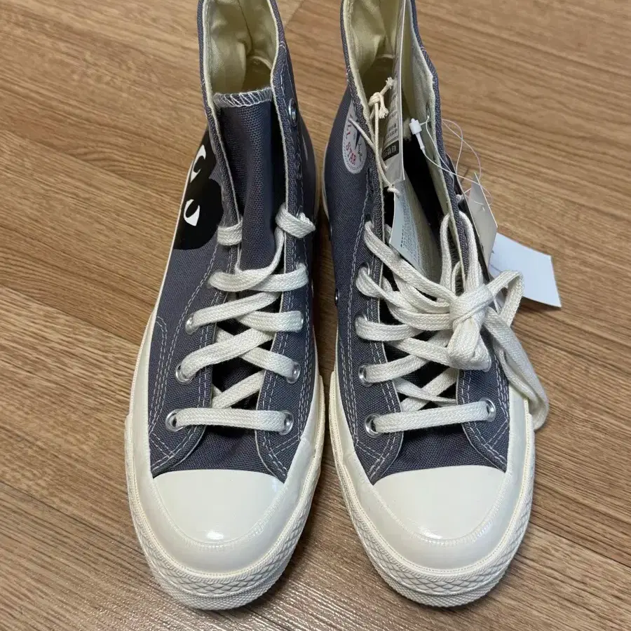 240] 꼼데가르송x컨버스 척70 하이 스틸그레이