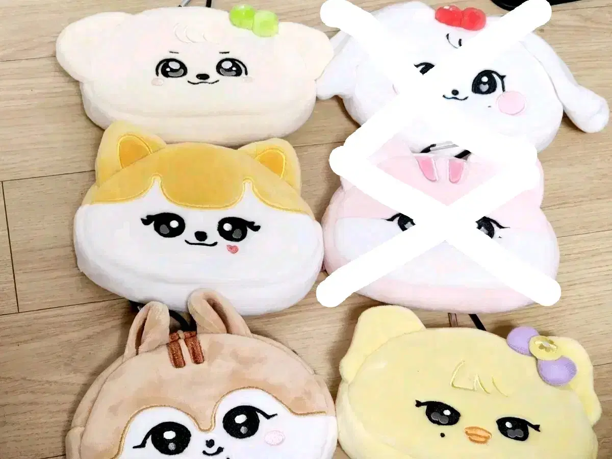 Ive minive pow pouch wts
