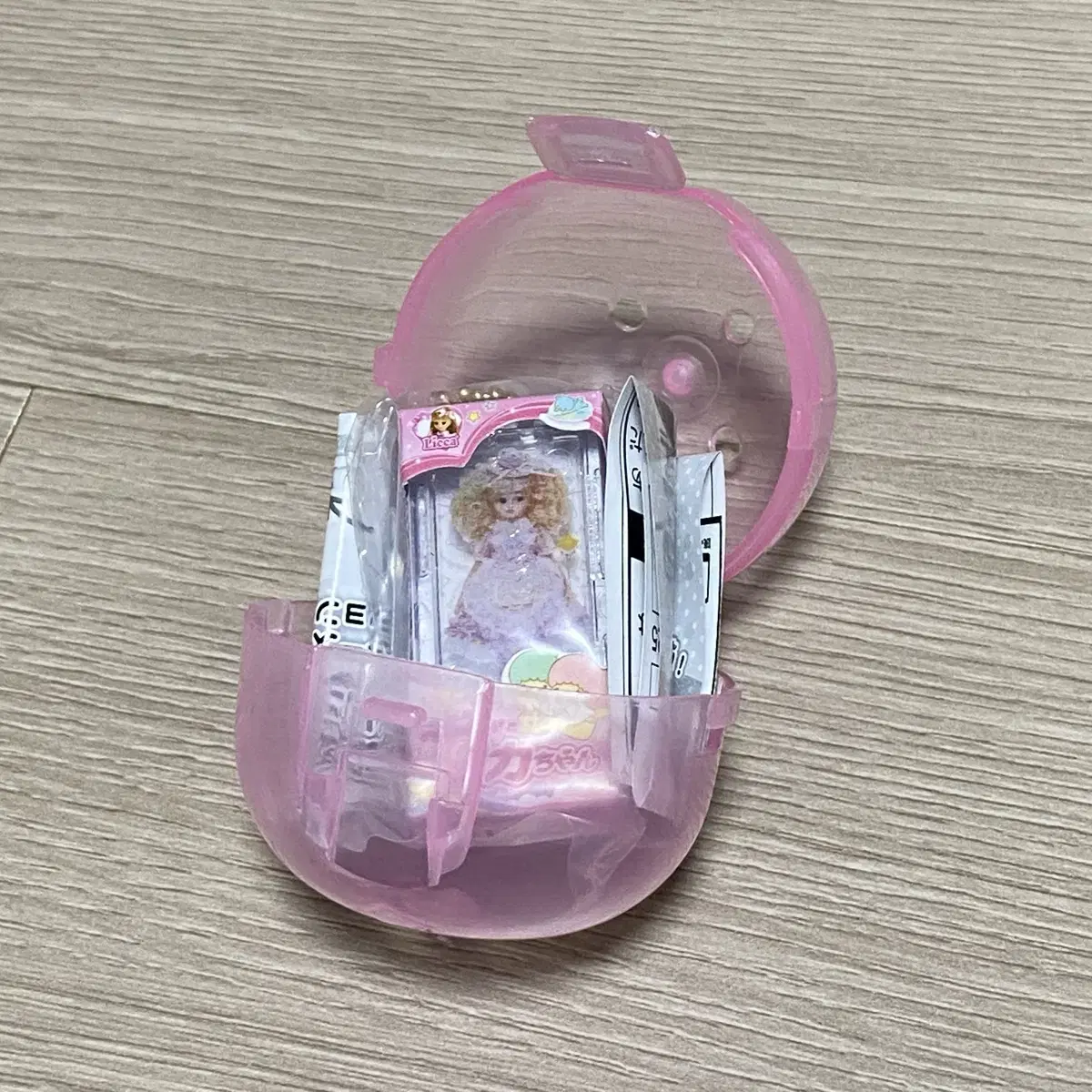 리카쨩 다이스키 리카짱 산리오 콜라보 가챠 바비 미니어처 피규어 키링