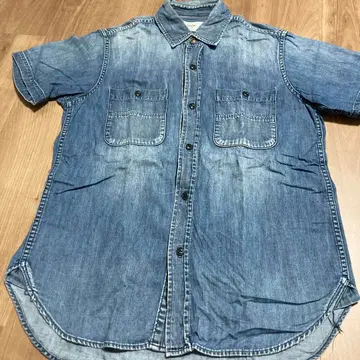 일본제 Niche. 반팔 셔츠 데님 샴브레이