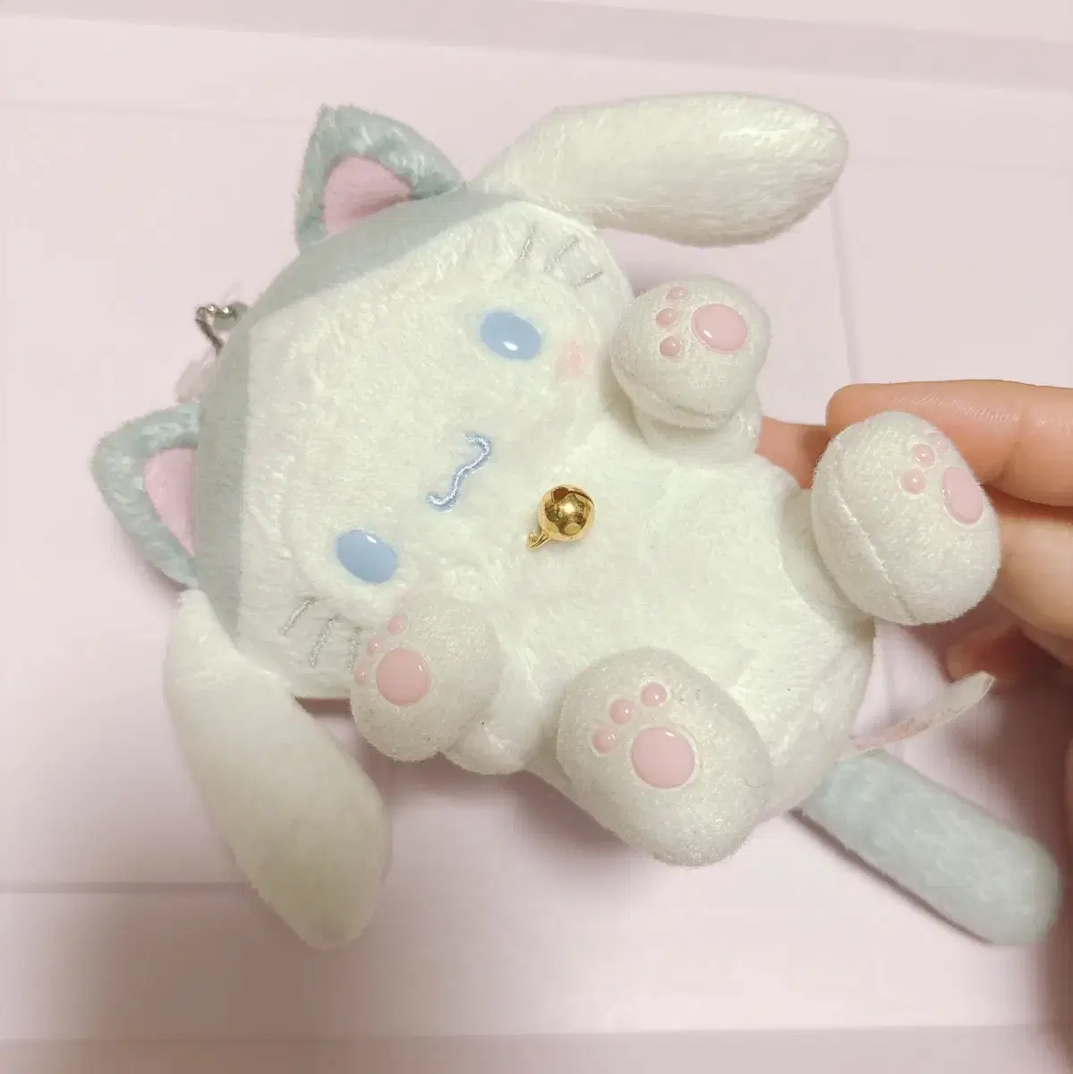 Cinnamoroll cat key ring