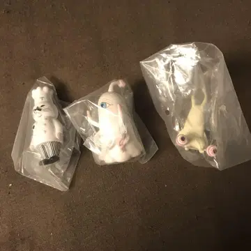 히구치 유코 피규어 3개 세트 히토메짱 세바스찬 빵집