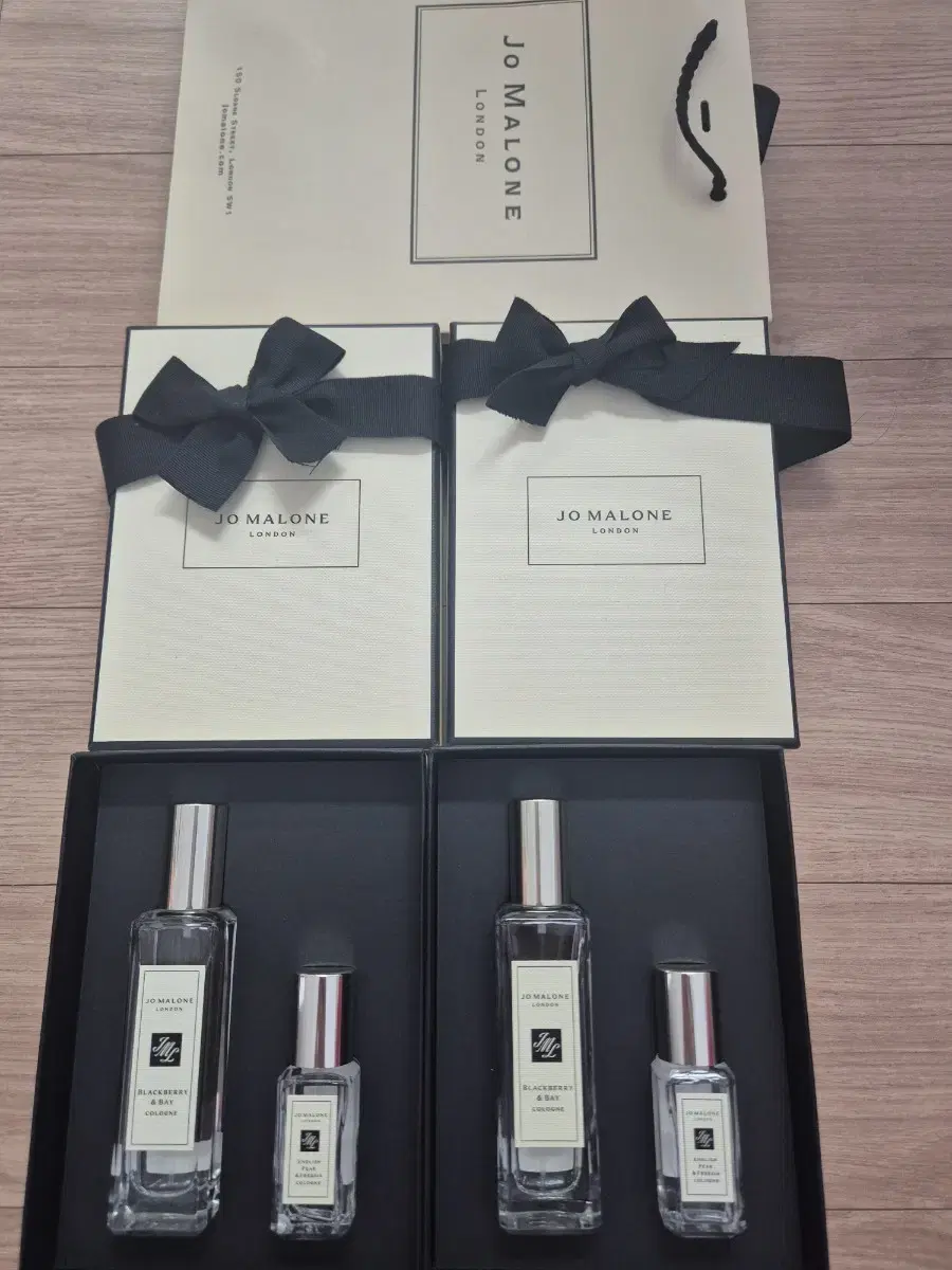 Jo Malone Blackberry & Bay 30ml + English Pear & Frijia 9ml Set