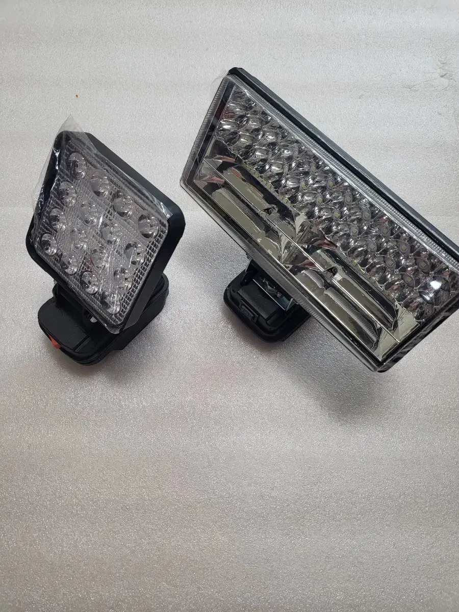 (Ultra Powerful) Makita Work Light Lantern Searchlight Camping Light (Body Only)