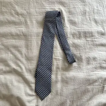 살바토레 페라가모 넥타이