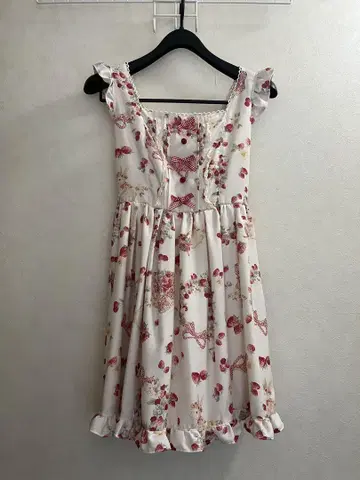 리즈리사 스트로베리 토끼 잔스카 화이트