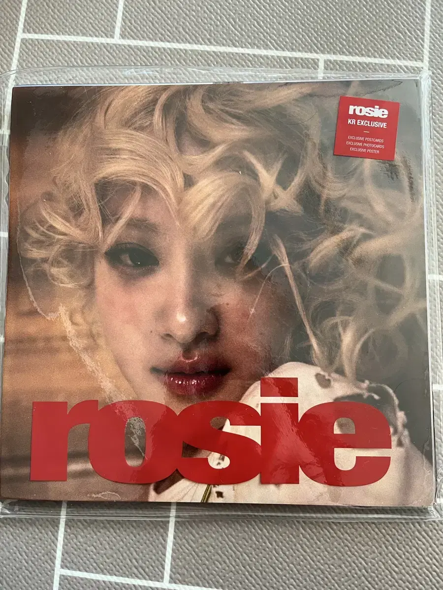 Rosé Rosy Album