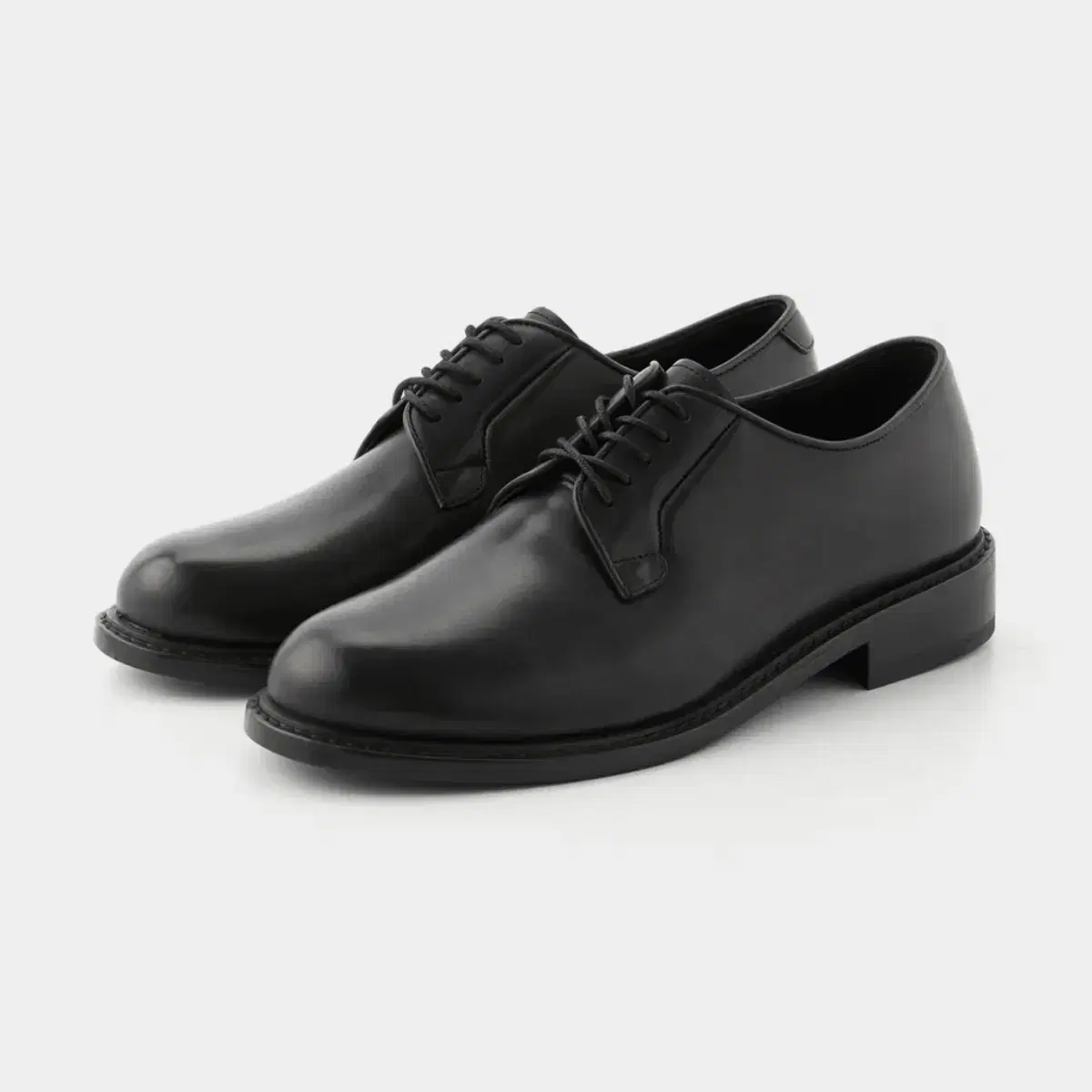 Romantic Move Classic Derby Shoes
