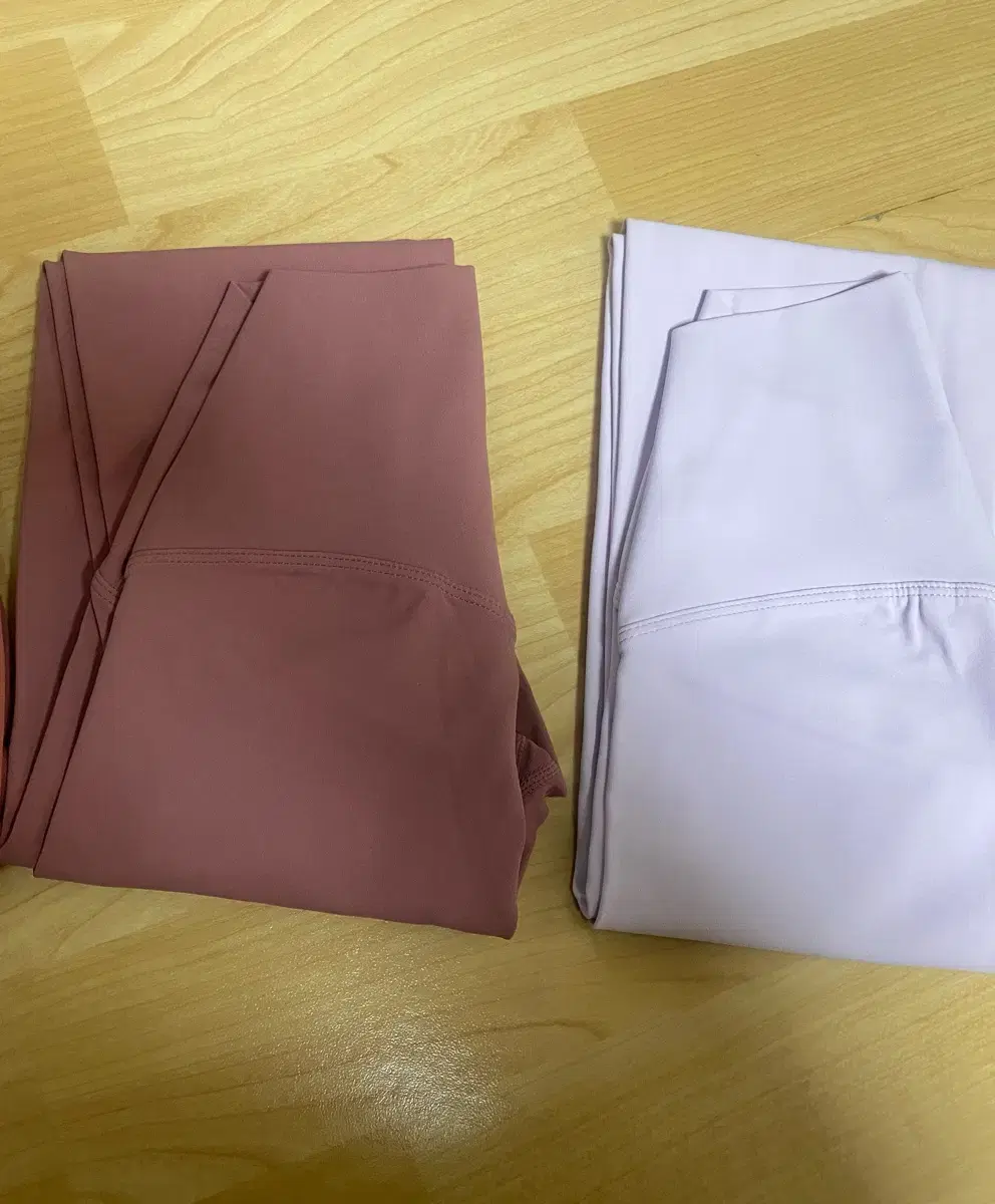 새상품) 안다르 에어쿨링 지니 시그니처 레깅스8.2부 0/2 사이즈