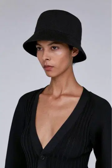 CFCL MESH KNIT BUCKET HAT 햇 모자