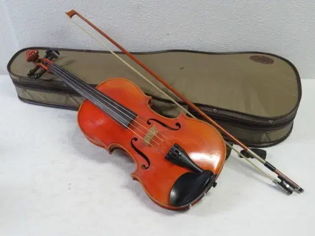 Franz Sandner West Germany 4/3 1984 Violin