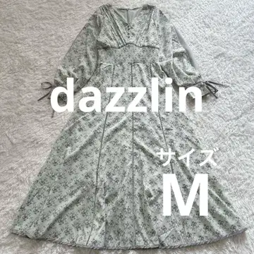 dazzlin 다즐린 핀턱 플라워 원피스