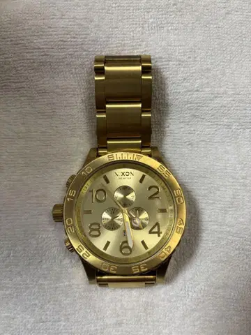 NIXON THE51-30 골드 손목시계