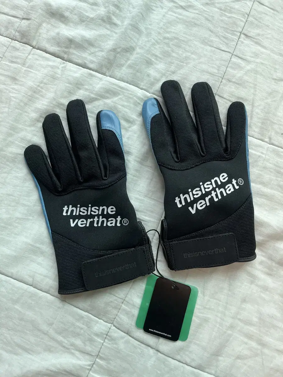 Thisisneverthat gloves bike gloves