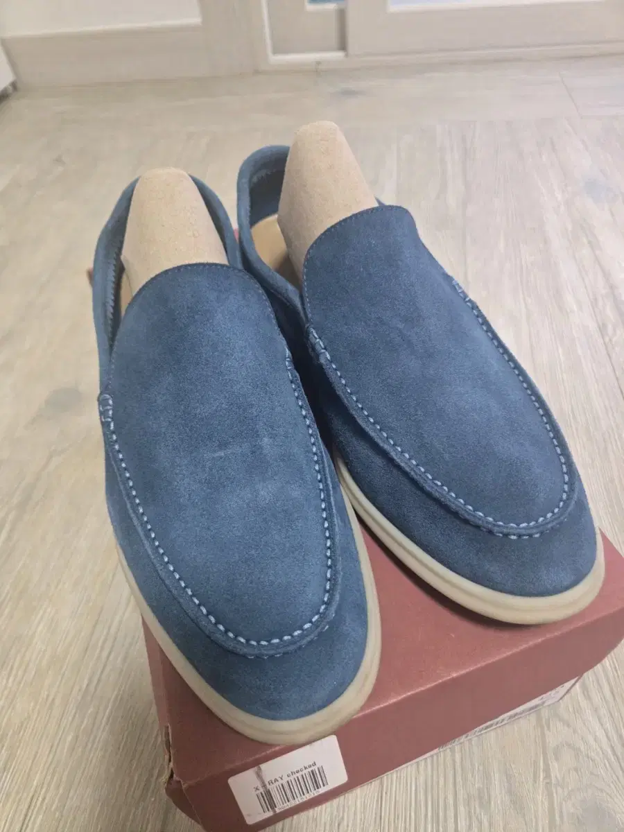 Loro Piana Summer Walk Suede Loafer 42.5(275)