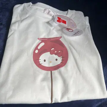 CANDY APPLE HELLO KITTY 티셔츠