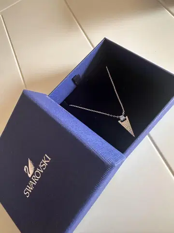 스와로브스키 목걸이