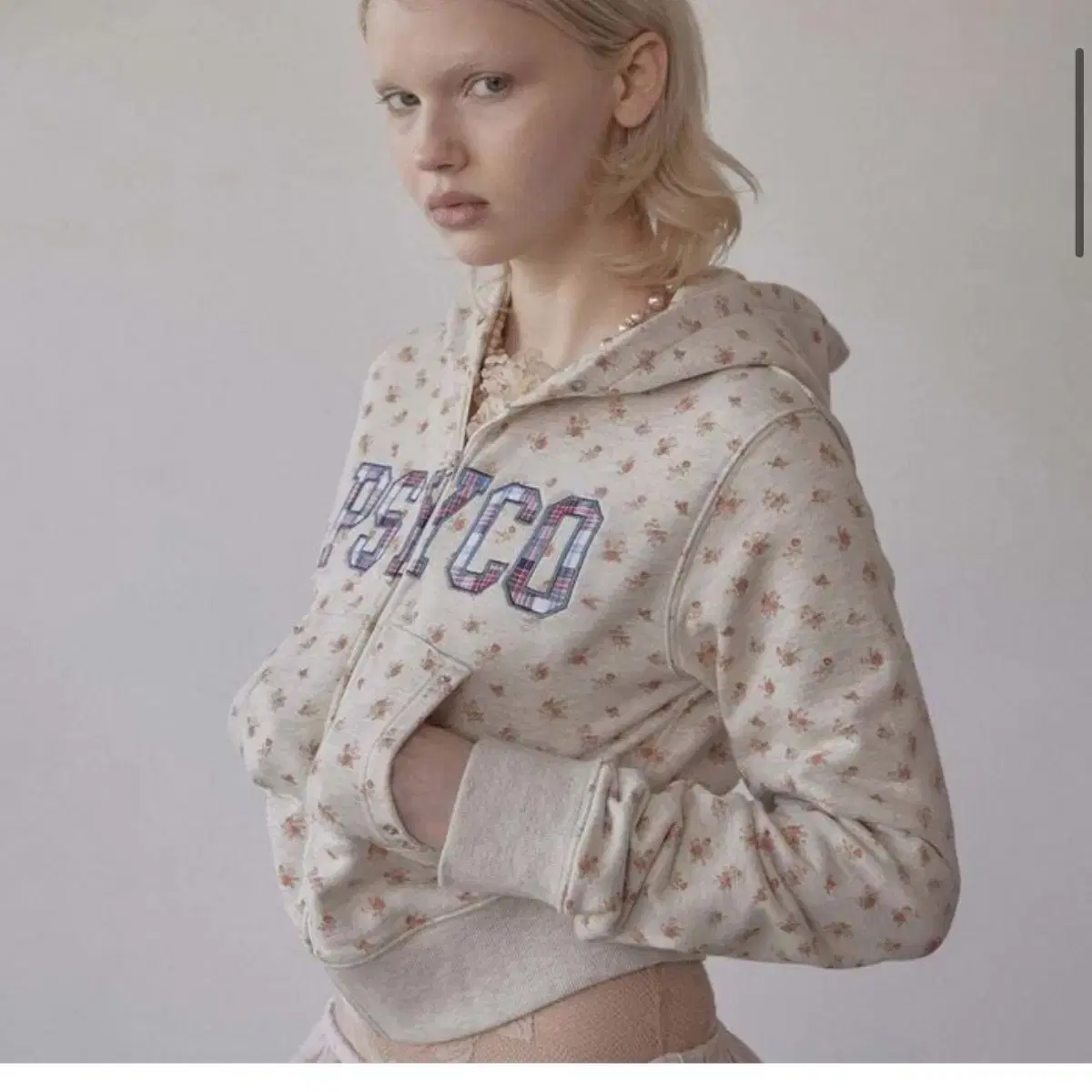Sculptor Hoodie Zip-Up Cottage Embroidery Cottage Flower