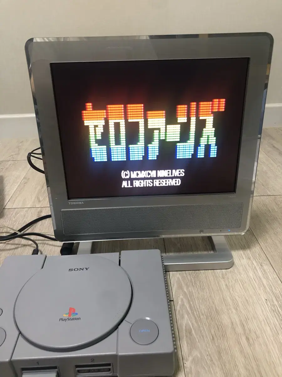 Toshiba / Retro LCD TV