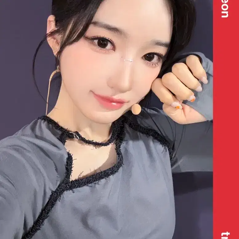 Triples Seoyeon genuine sign pola Polaroid for sale. #트리플에스