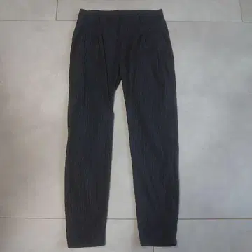 incarnation 코튼 폴리에스터 스트라이프 턱 팬츠 네이비