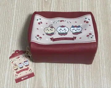 치이카와 스트로베리 파티 파우치