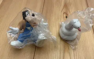 디즈니 띠 장식 구피 뱀의 해