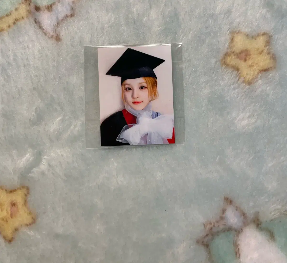 idle yuqi makestar Super Lady pre-order benefit idle photocard graduation