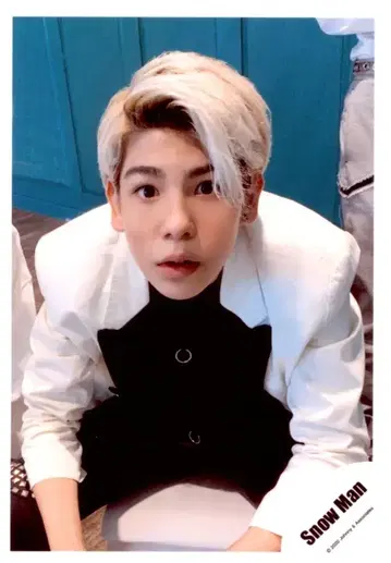 Snow Man 20년 해외(태국) 오프샷 라울 공식 사진 *1장