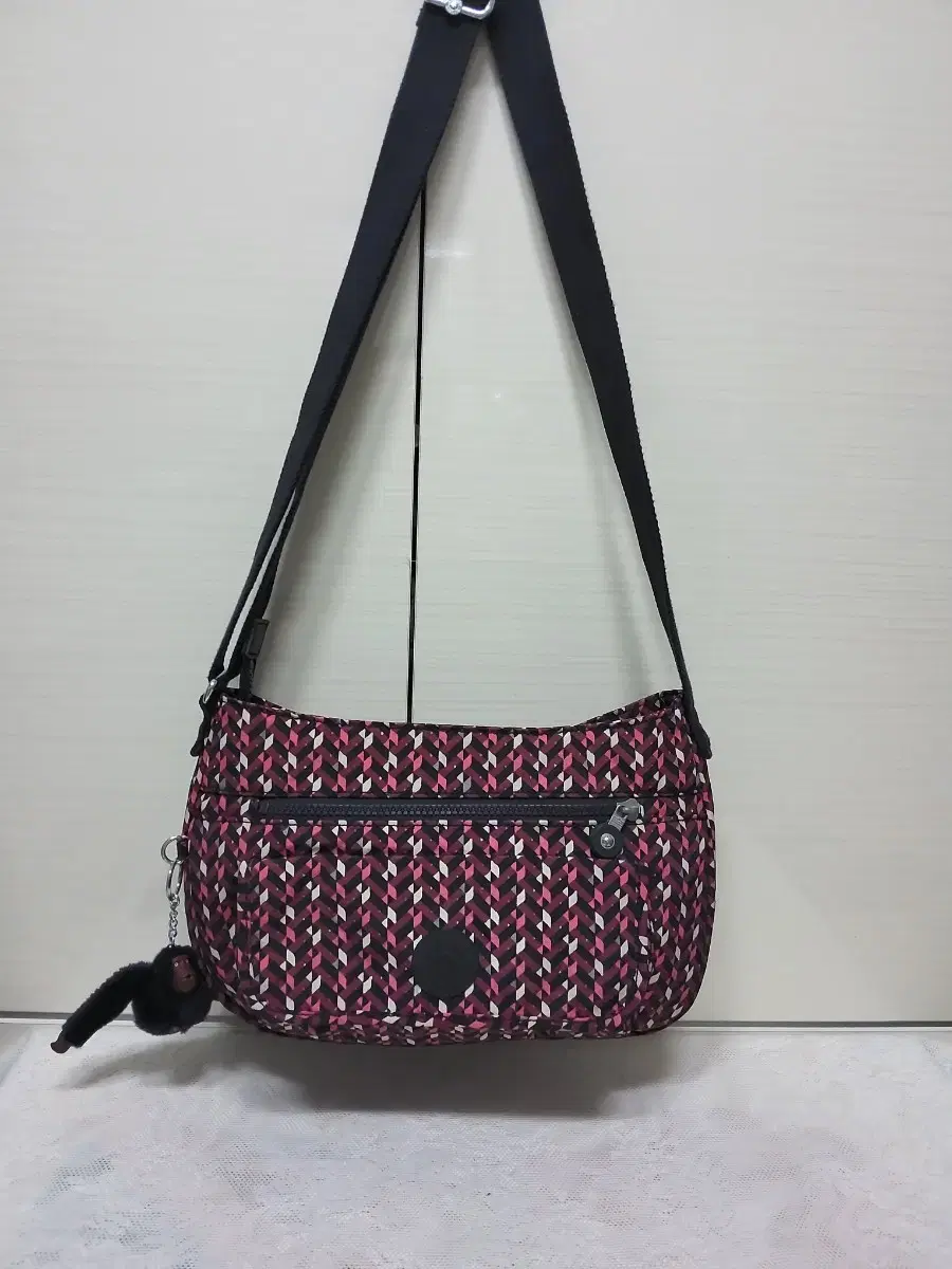 Kipling Crossbody Bag * 32/21