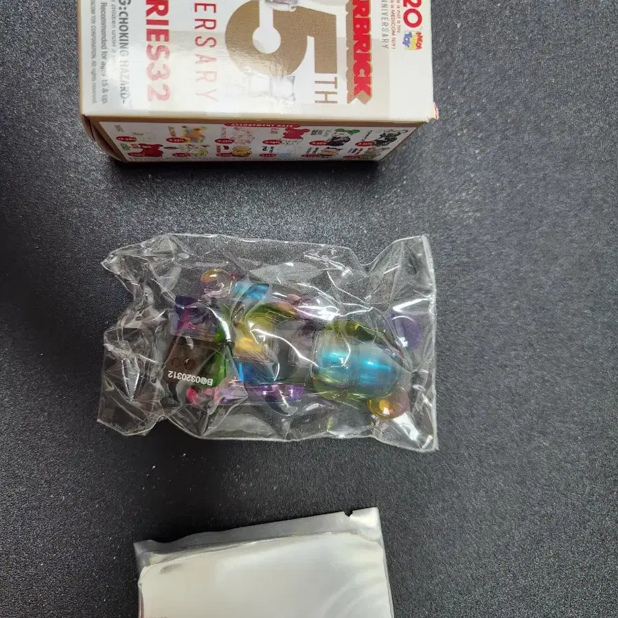 BE@RBRICK 베어브릭 Selling Be@rbrick Series 32 #젤리