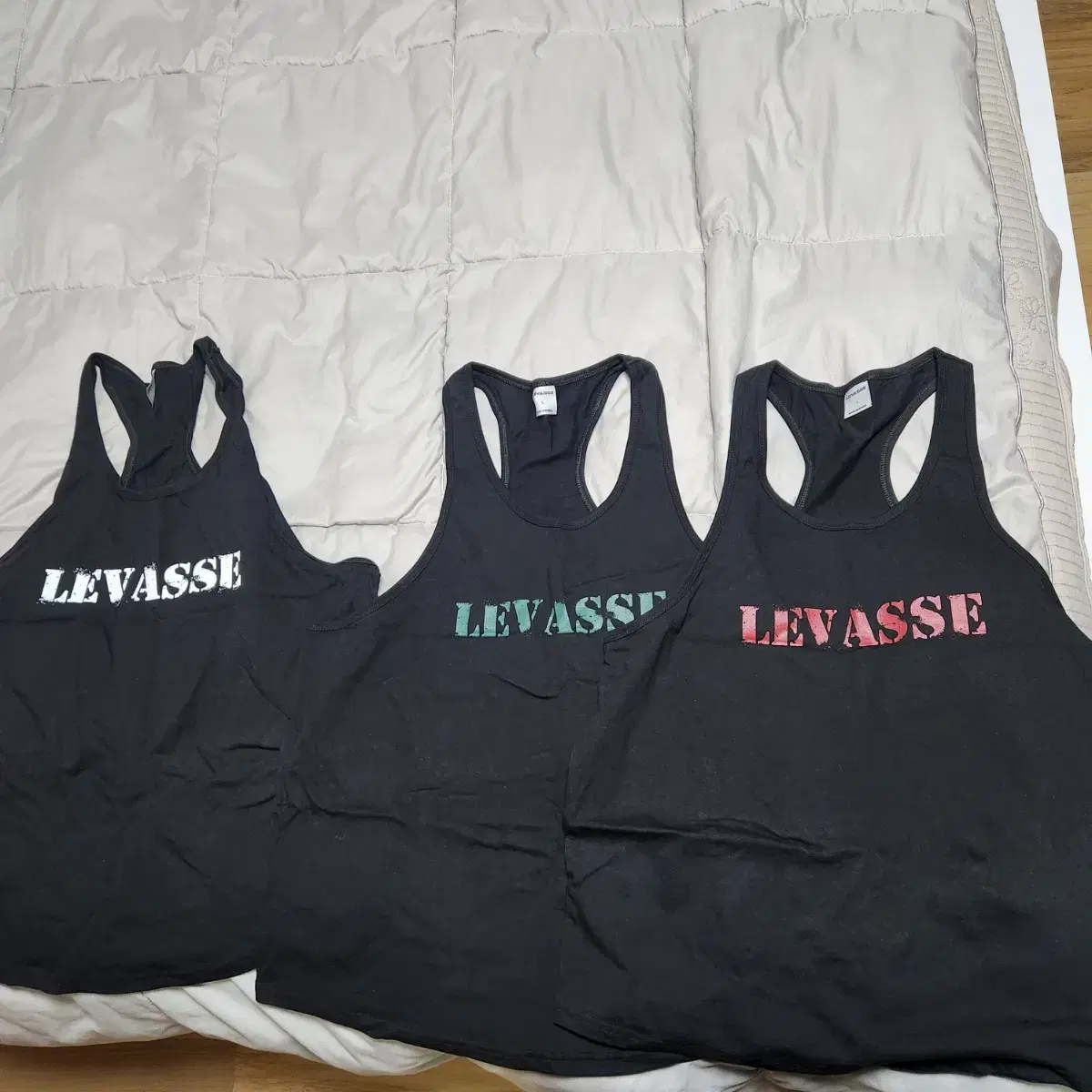 Levasse Gymwear Gym Tank Top, XL size, Gym clothing