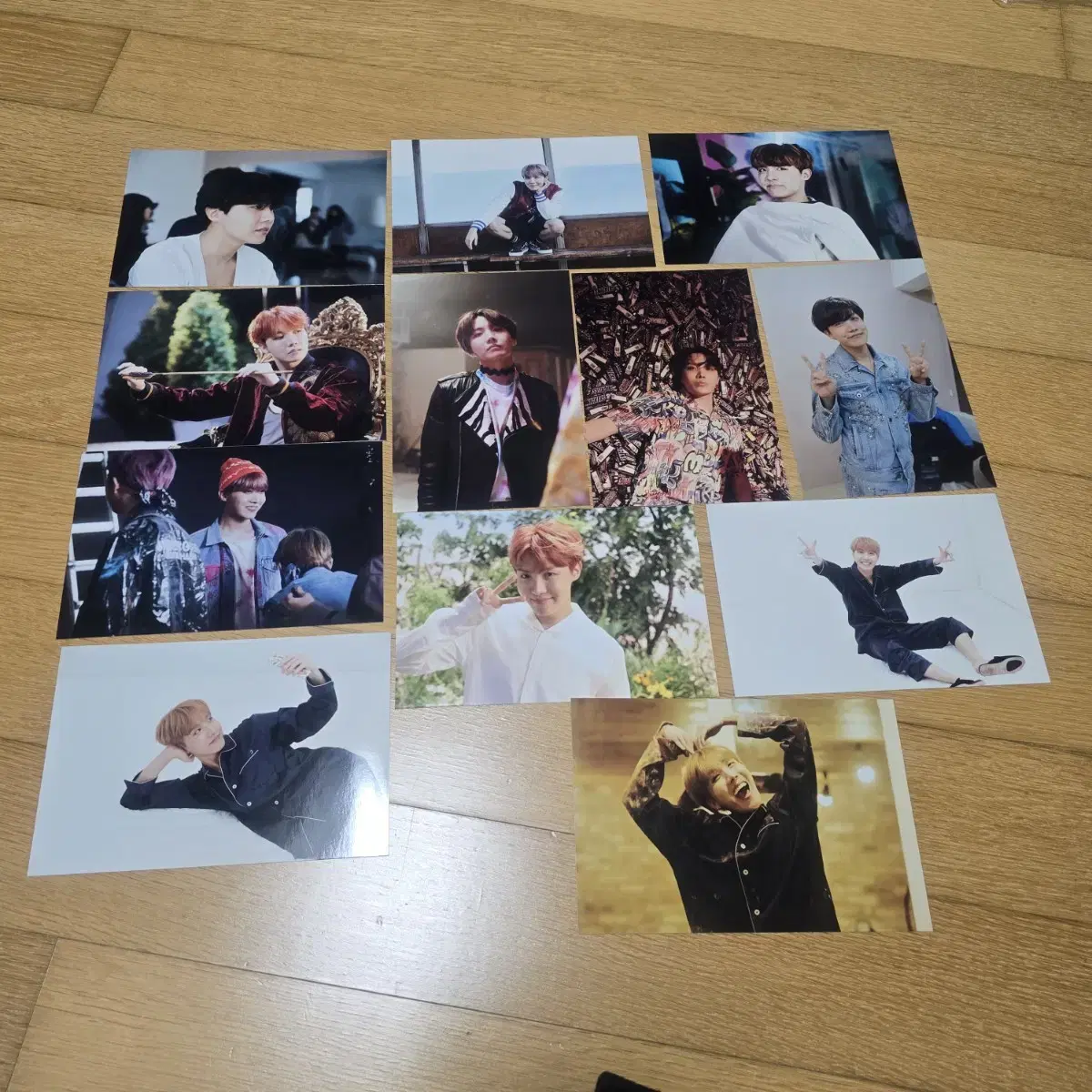 방탄 오늘 전시회 호석 인화사진 일괄양도. bts HOBI