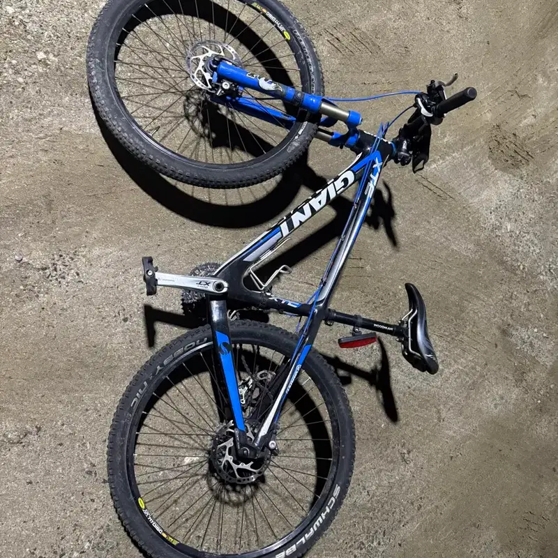2011GIANT XTC 1 자전거
