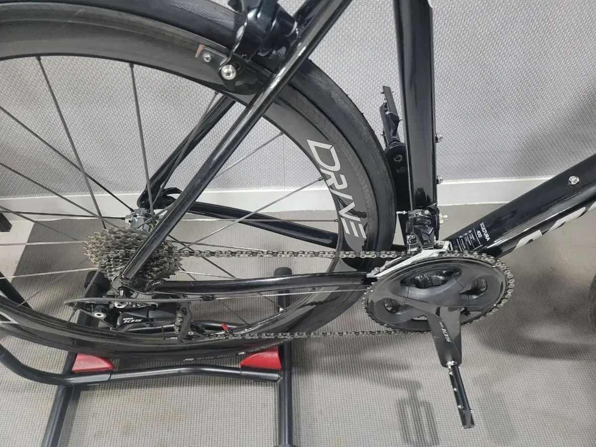 Merida Scultura 400 + Elite Drive Carbon Wheelset