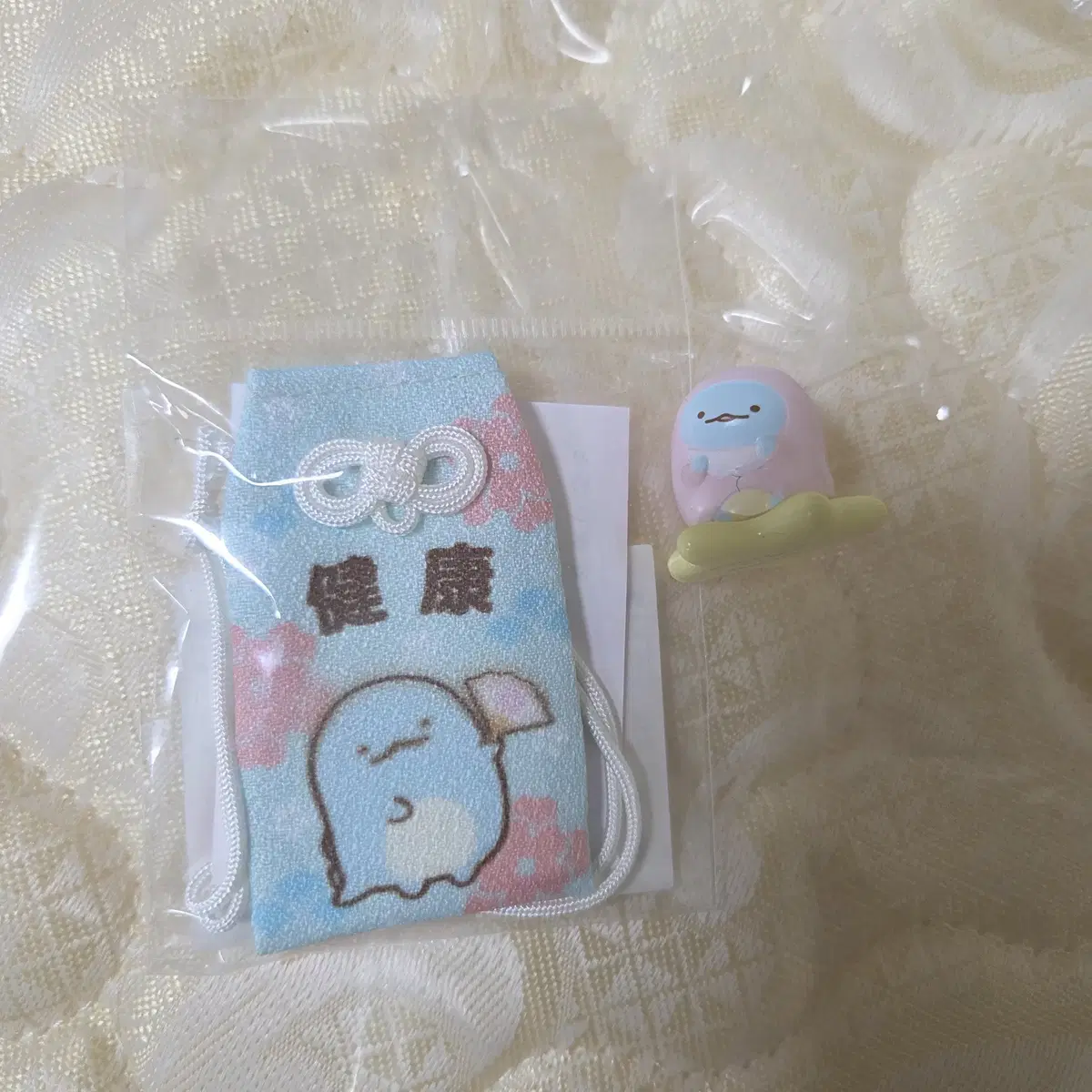 Sumikkogurashi Tokage Amulet Omamori Figure