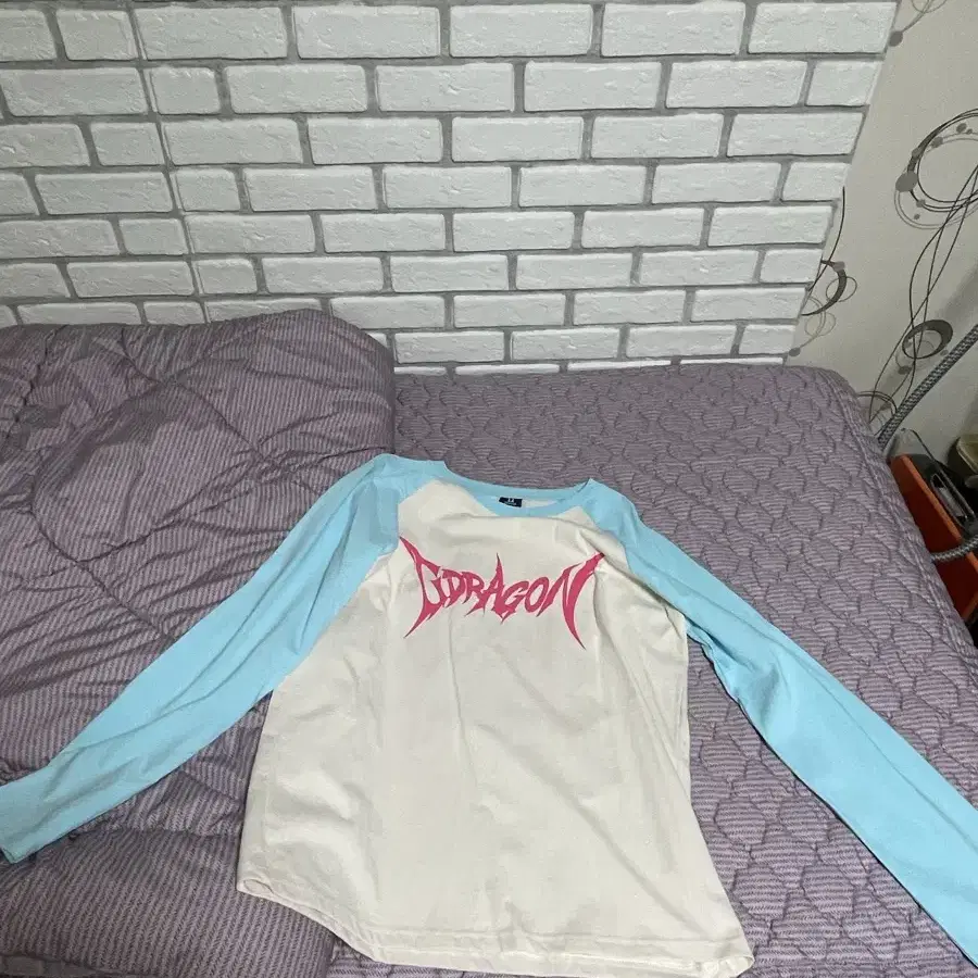 GDRAGON Übermensch raglan long sleeve G-DRAGON - Raglan Long Sleeved T-Shirt [2025 World Tour