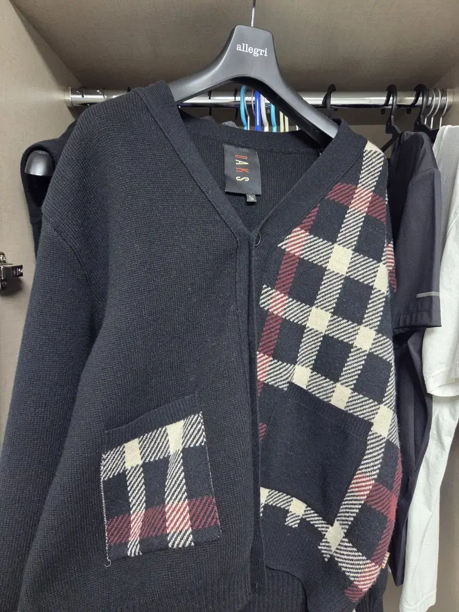 Daks Lounge Plus Cardigan S/M