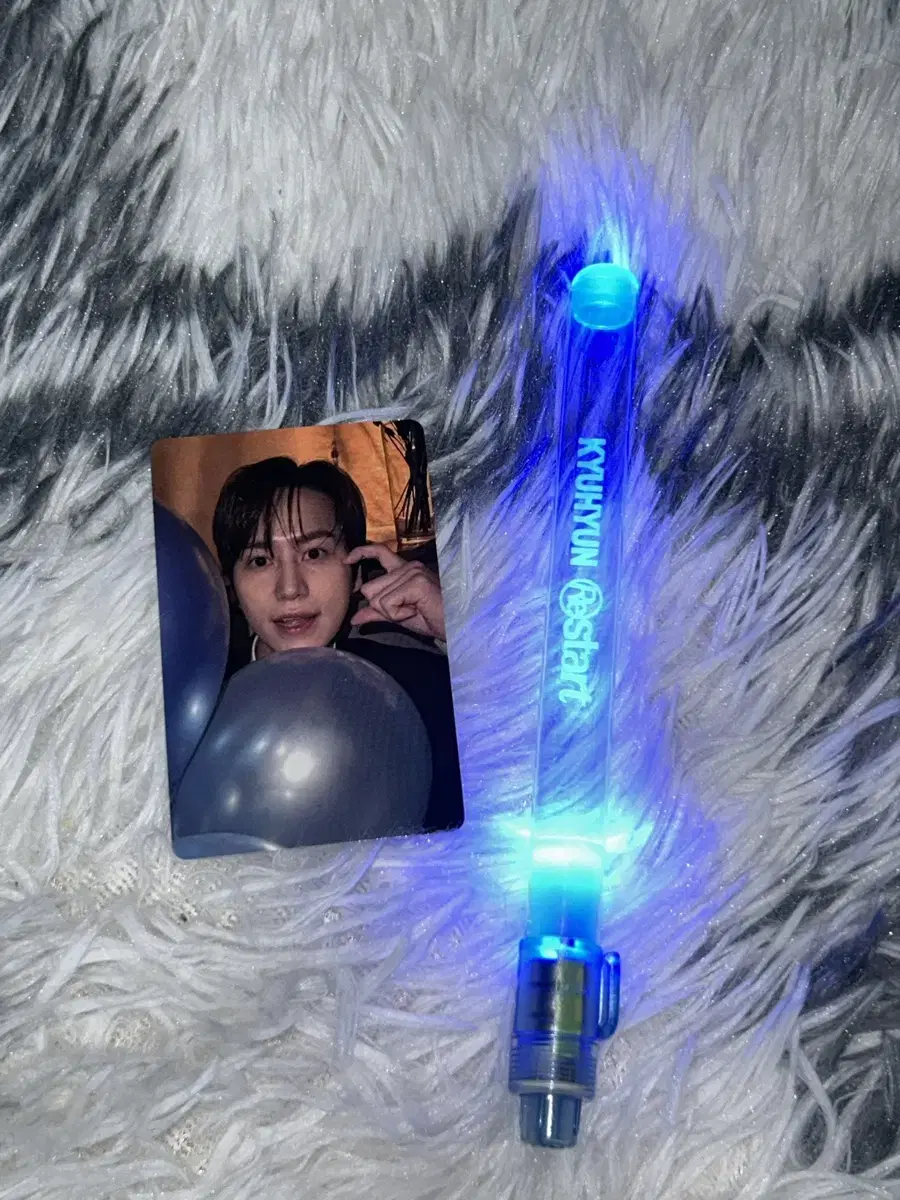 Kyuhyun Showcase Poca + Mini Lightstick