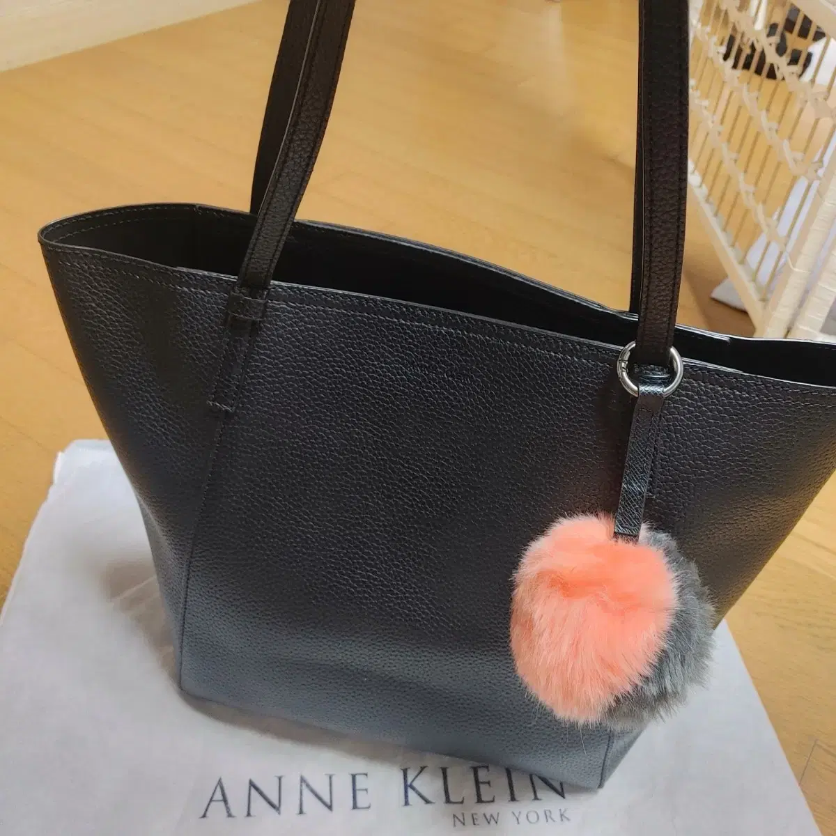 Ana Carlyn Shopper Bag