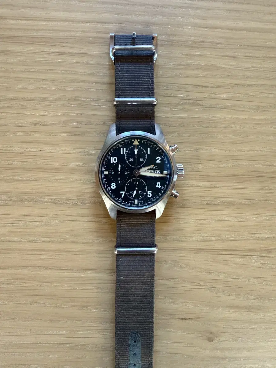 IWC 파일럿 스핏파이어 크로노그래프