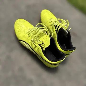 푸마 KING 스파이크 축구