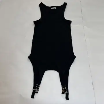 FUMIKA UCHIDA 블랙 탱크탑