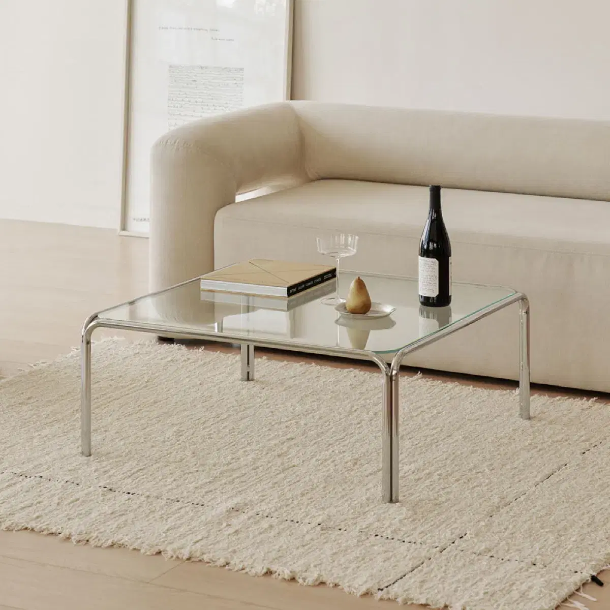 Arco yuri Table