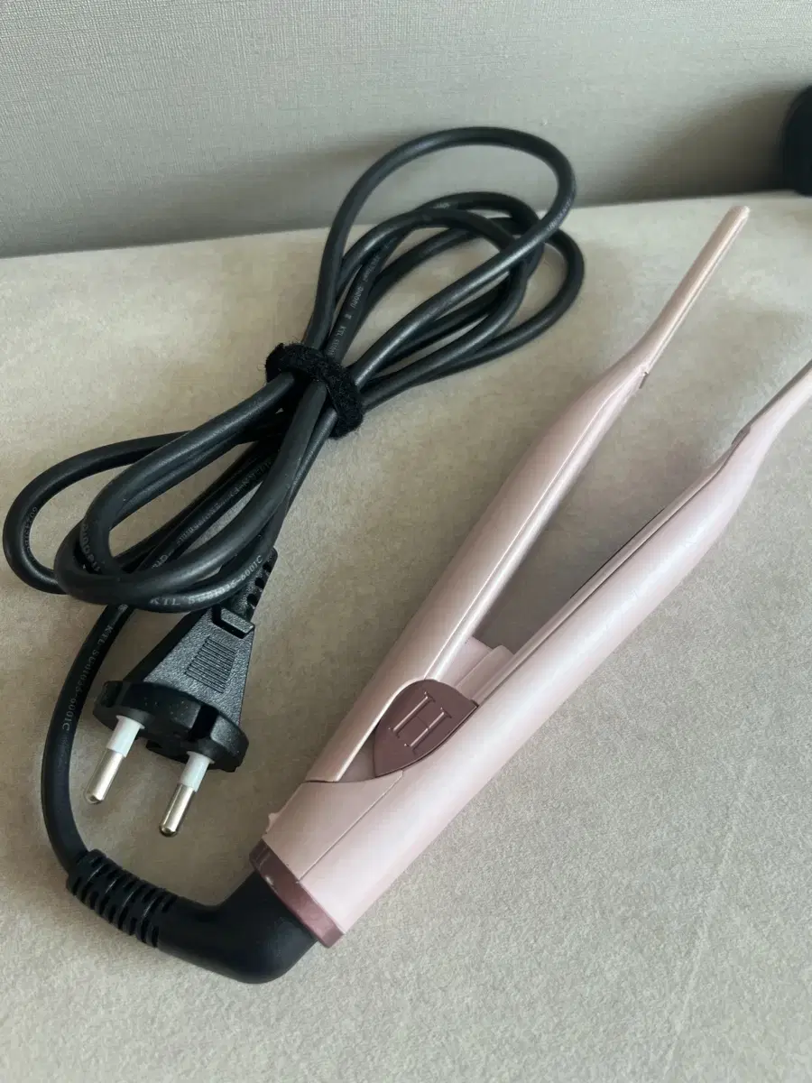 Huebron Root Volume Iron