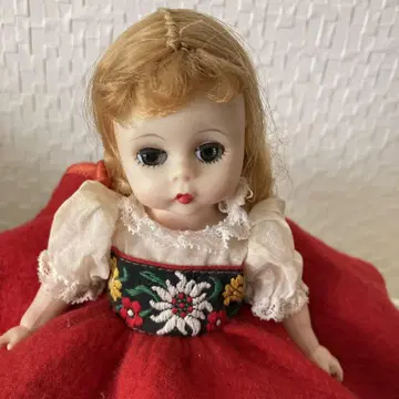마담 알렉산더 커스텀 인형 비스크 인형 빈티지
