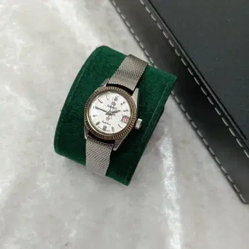 작동 제품 RADO 자동 감기 purple horse 여성용 손목시계