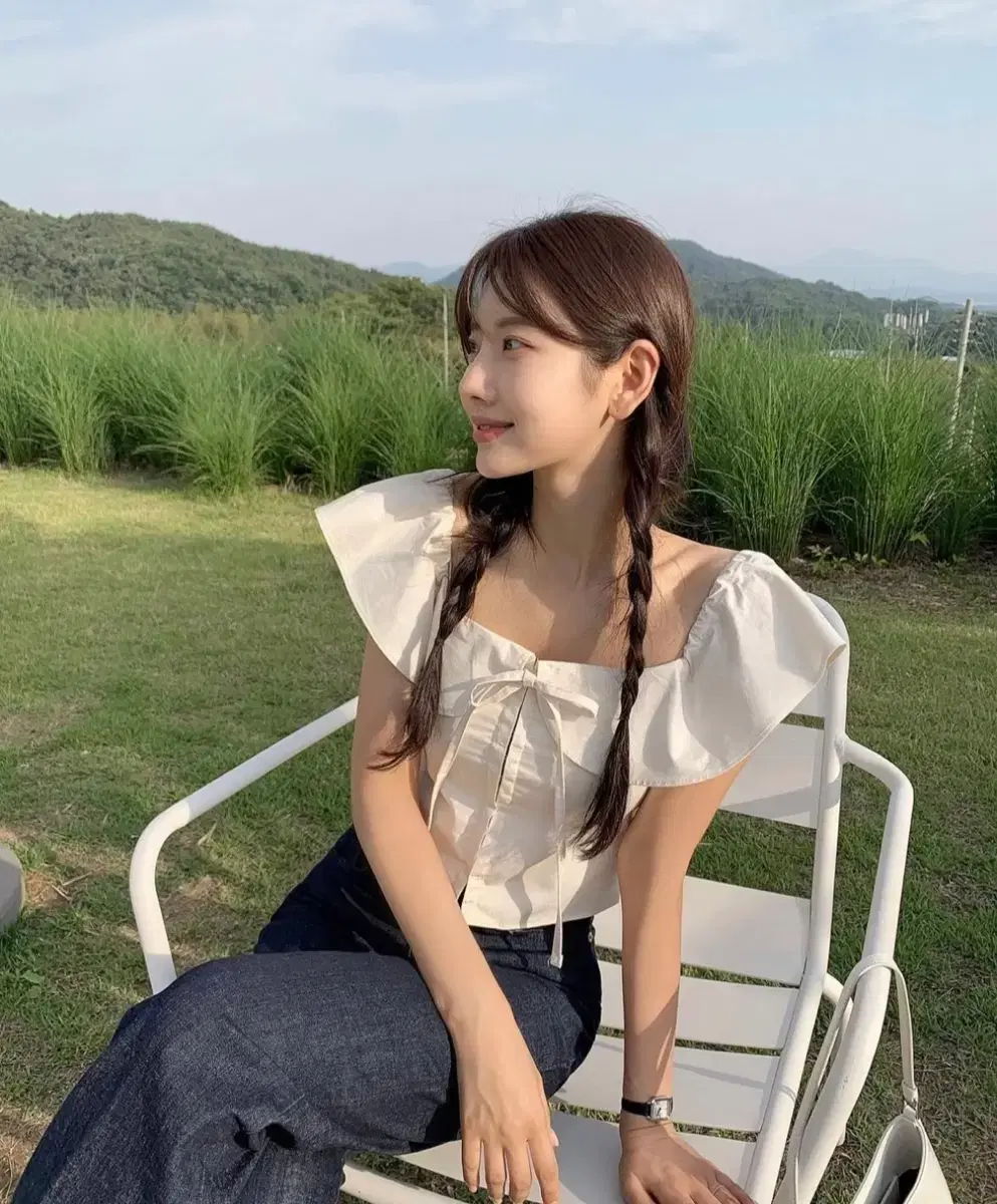 [새상품] 페스티벌 나기 프릴 블라우스 크림색