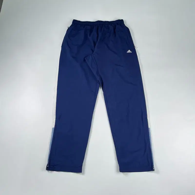 (p855) 아디다스 CLIMAPROOF 트랙 팬츠 sizeM