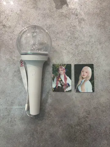 IVE 응원봉 이소 리즈 트레이딩 카드 포함